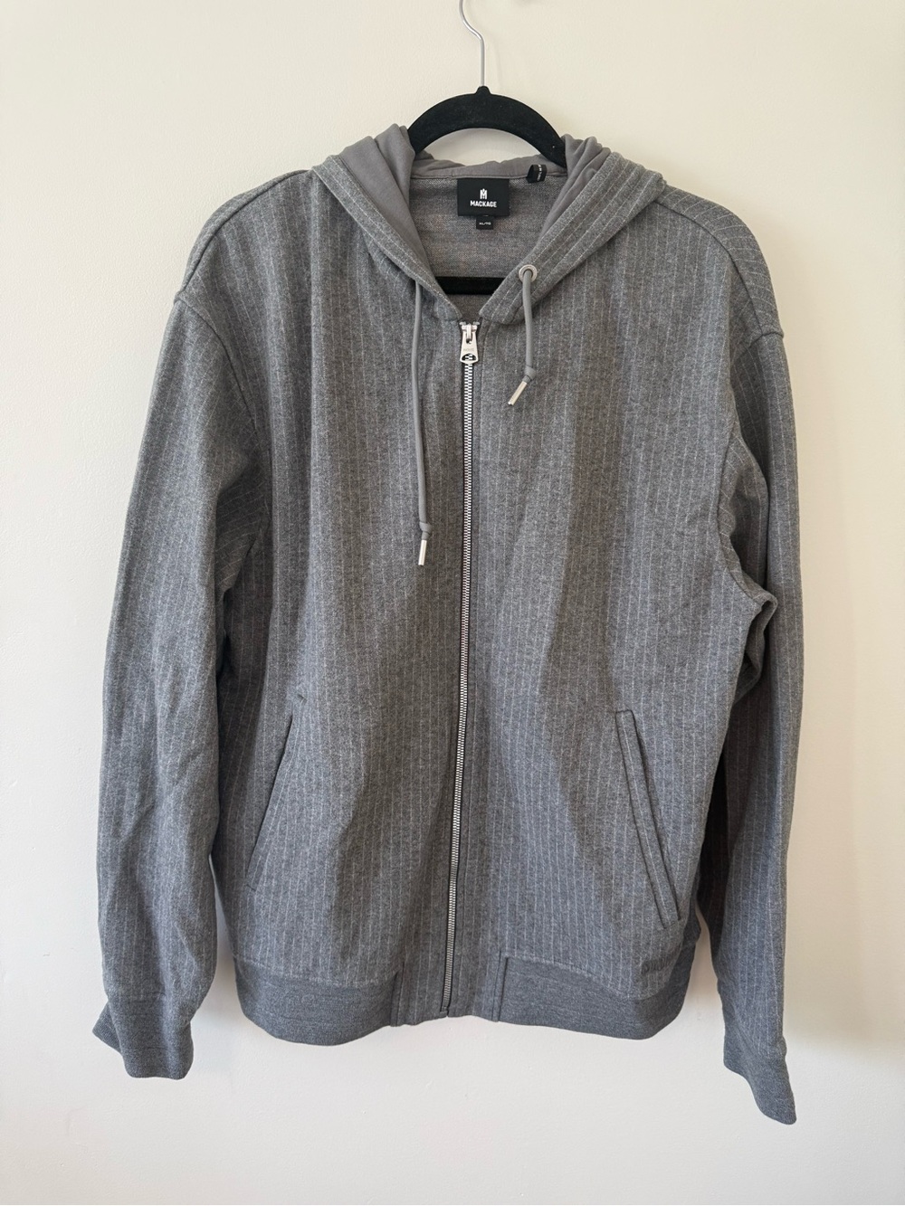 EUC Mackage men’s ledger hoodie